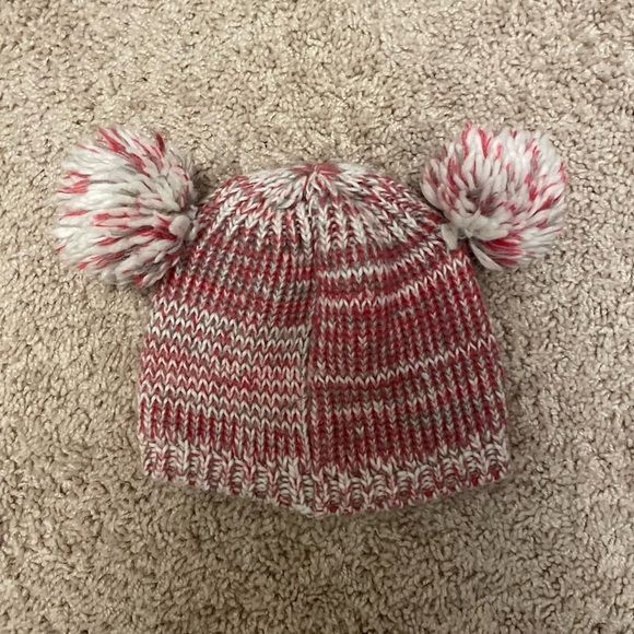 Cute Owl Knit Hat with Pom Poms - Picture 3 of 4